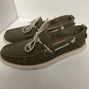 MENS UGG BEACH MOC SLIP-ON - SIZE 10.5